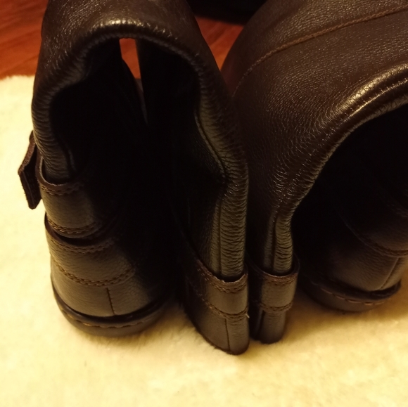 BOC Brown Leather Cayden Boots - Picture 4 of 16